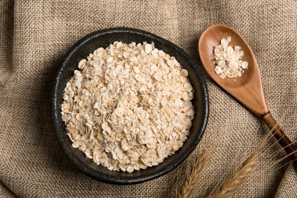 How long does oatmeal take to digest? (with charts!) - Common Grains