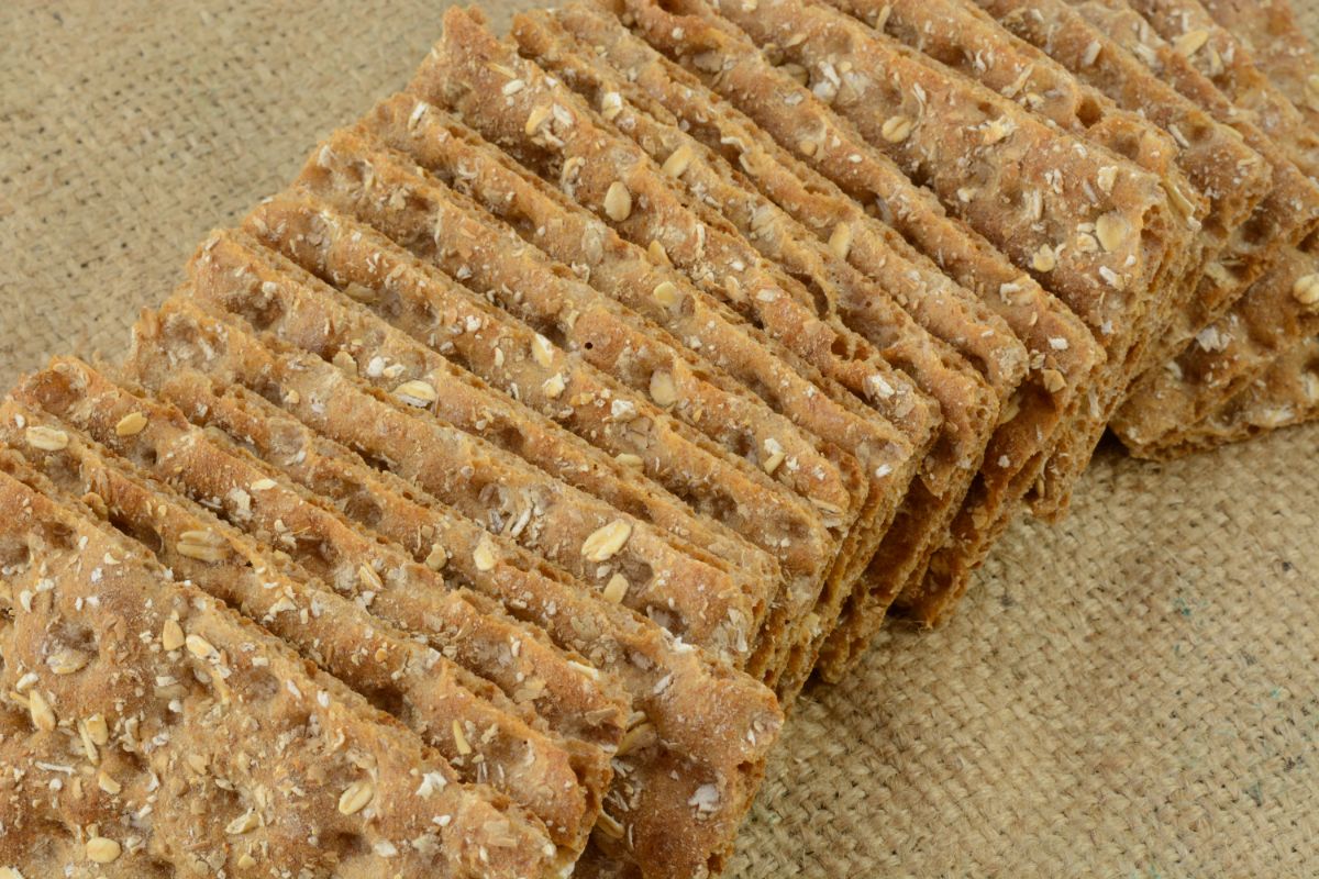 11 Delicious Whole Grain Crackers Recipes You Will Love