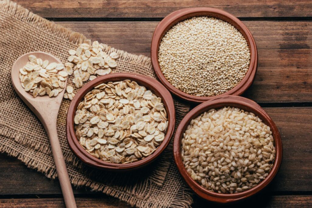 Is Quinoa Or Oats Better For You? Nutritional Breakdown
